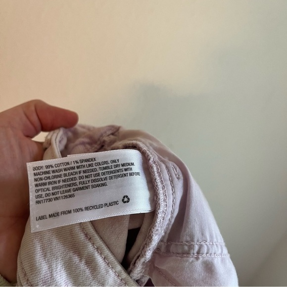 Universal Thread Vintage Midi Denim Shorts - Picture 2 of 8